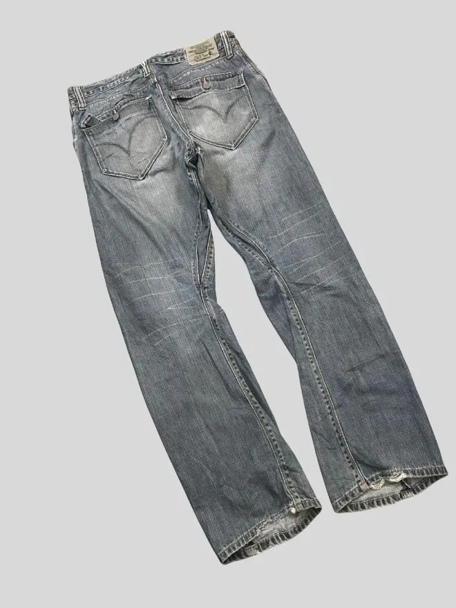 Vintage Levi’s Engineer Jeans Denim – Men’s US 34 / EU 50 – Distressed Blue Workwear