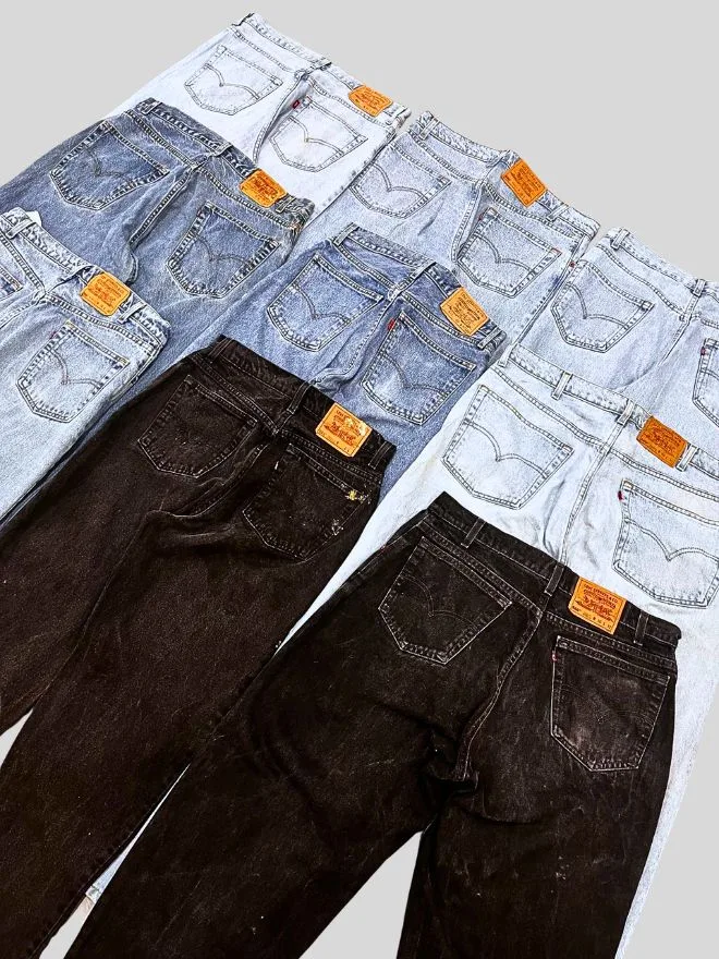 BUNDLE Of Vintage Levis Mix Code Paper tag Jeans
