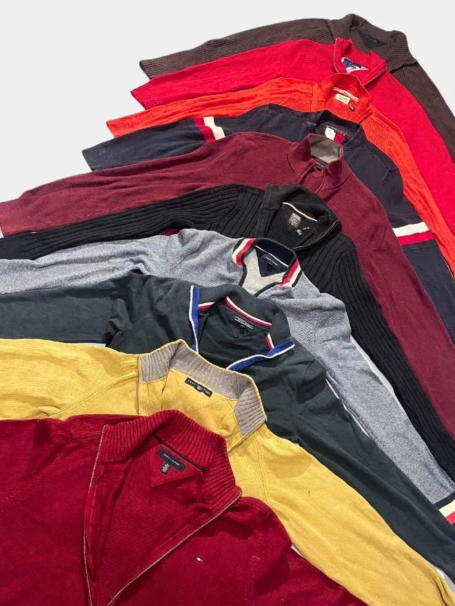 BUNDLE OF VINTAGE TOMMY FULL ZIPPERS